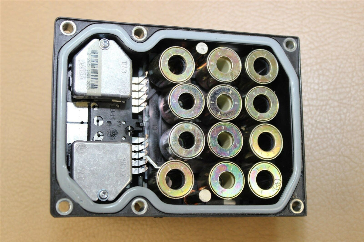 99-03 BMW E39 E38 540i 740i ABS ANTI-LOCK CONTROL MODULE 0 265 950 002 ...