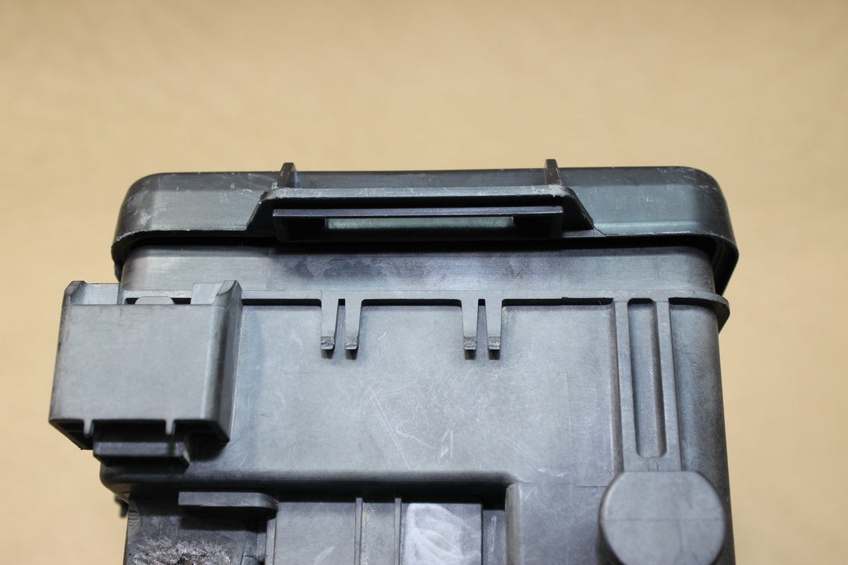 Dodge Ram TIPM Fuse Box 2006-2009 1500 2500 – OEM Pre-Programmed Module P56049888
