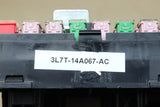 03 Ford Navigator Expedition Fuse Box 3L7T-14A067-AC