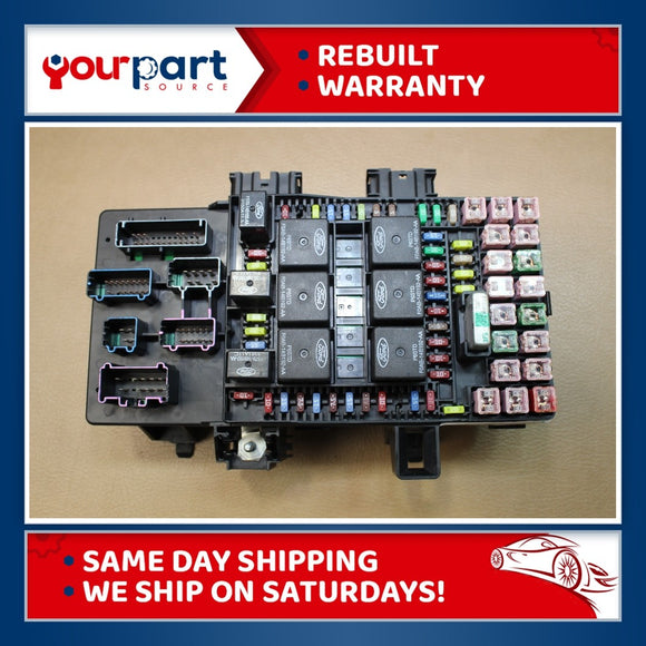 04 NAVIGATOR EXPEDITION FUSE BOX MODULE POWER DISTRIBUTION 4L1T-14A067-AB REMAN