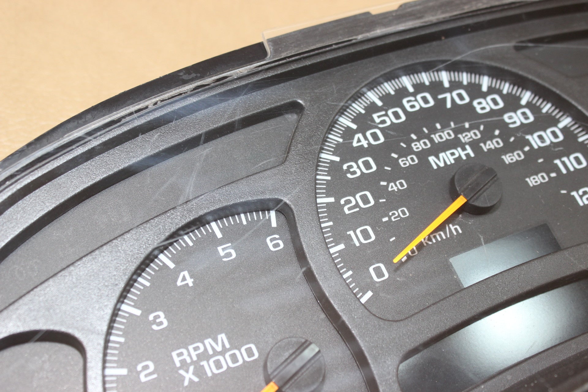 05 CHEVY TAHOE SIERRA 1500 2500 SPEEDOMETER INSTRUMENT