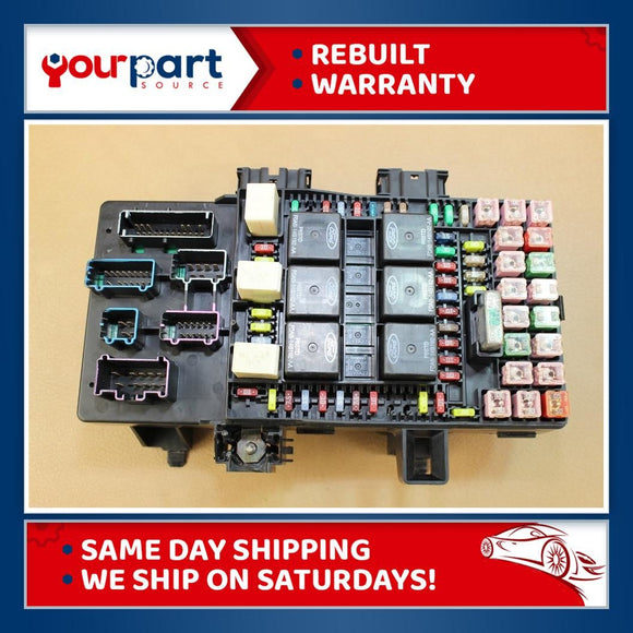03 NAVIGATOR EXPEDITION FUSE BOX MODULE POWER DISTRIBUTION 3L7T-14A067-AA REMAN