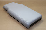 98-02 LINCOLN TOWN CAR CENTER CONSOLE ARM REST LEATHER LID ARMREST LIGHT GREY
