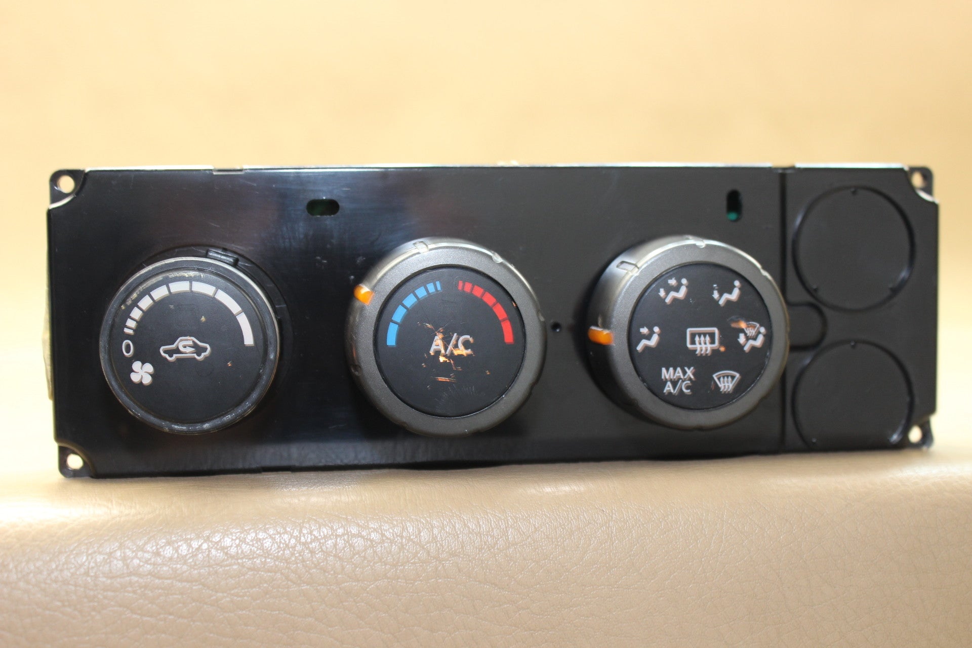 06-07 Nissan Titan Manual Temp A/C Climate Control | YPS – Your